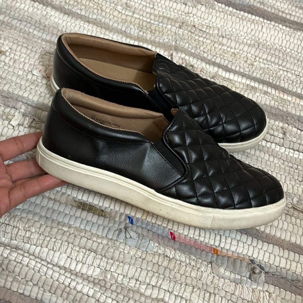 Target women sneakers